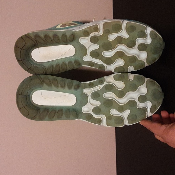 Nike Air Max 270 React in Teal and Beige Size 11. - Picture 12 of 14